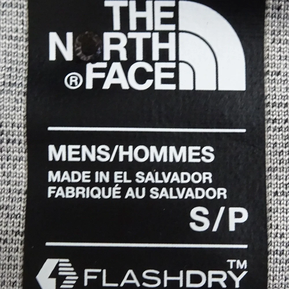 NWT North Face Flashdry Gray Athletic Tee Small